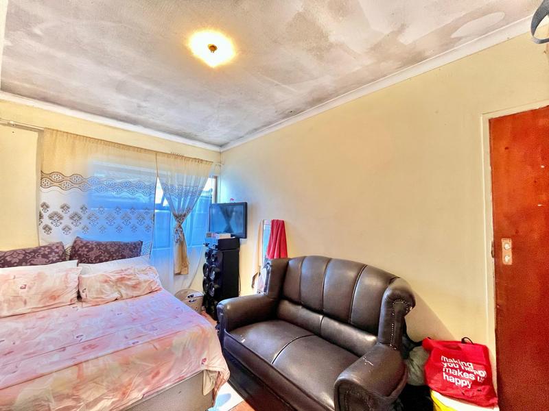 4 Bedroom Property for Sale in Eersterivier Industria Western Cape